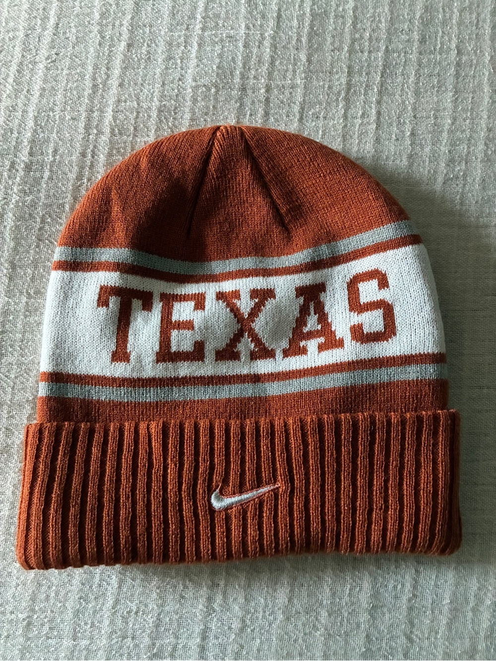Texas Longhorns Logo Reversible Nike Burnt Orange Knit Beanie, Like New. - Picture 2 of 7